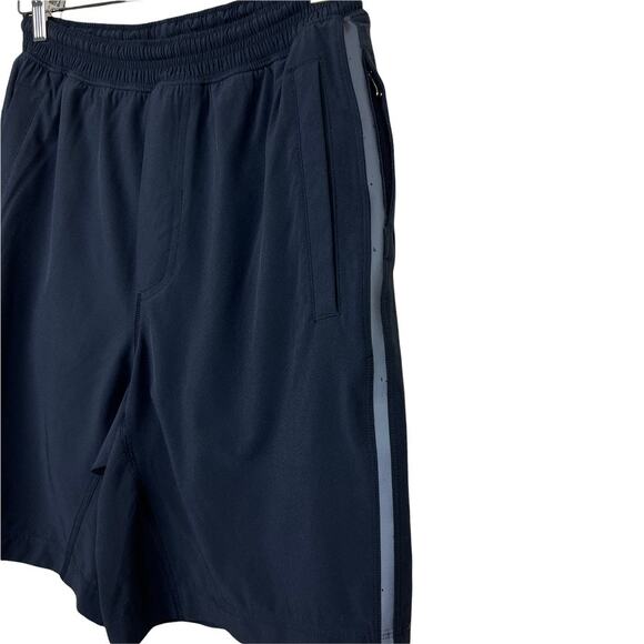 Lululemon Men's Running Shorts Size Large - Picture 5 of 12